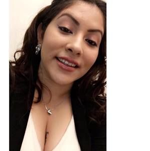 Meet your Posher, Raquel